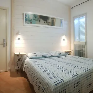 Casa Derosas 3*, Golfo Aranci Italia
